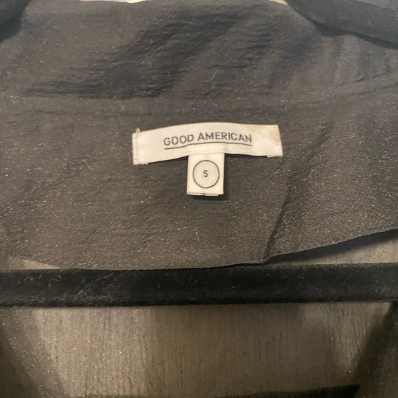 Good American Black Sheer Crop bomber jacket - Picture 8 of 10